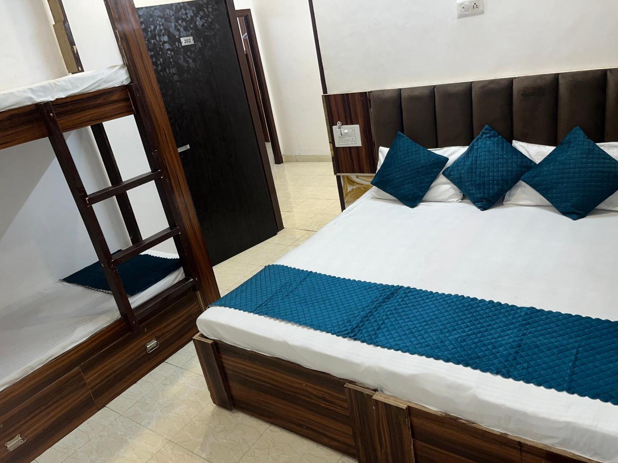 Sharma'S Bnb Amritsar Bagian luar foto