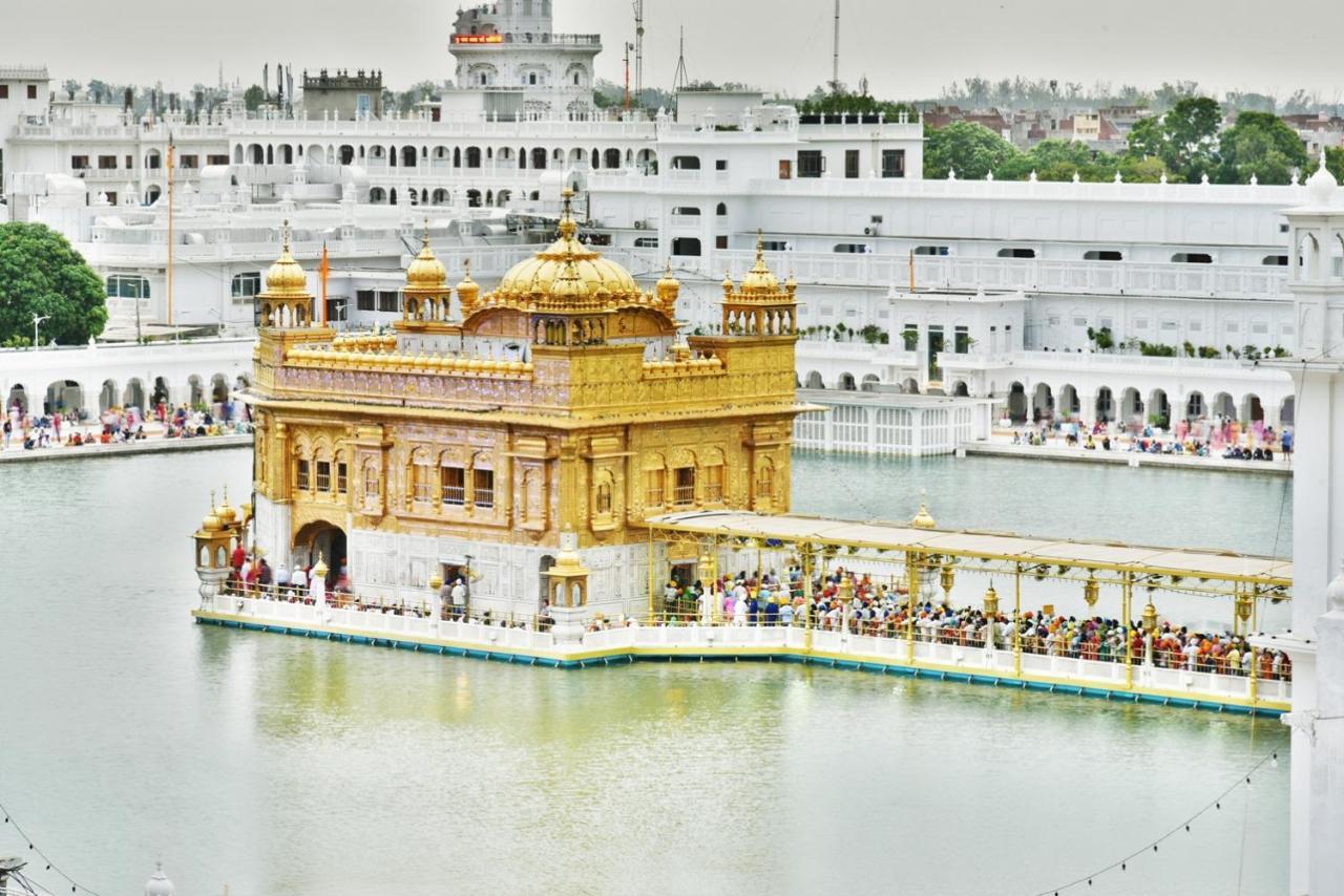 Sharma'S Bnb Amritsar Bagian luar foto